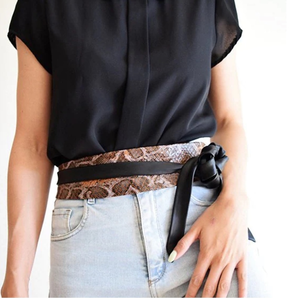 ADA Collection 3" Croco Wrap Leather Belt.